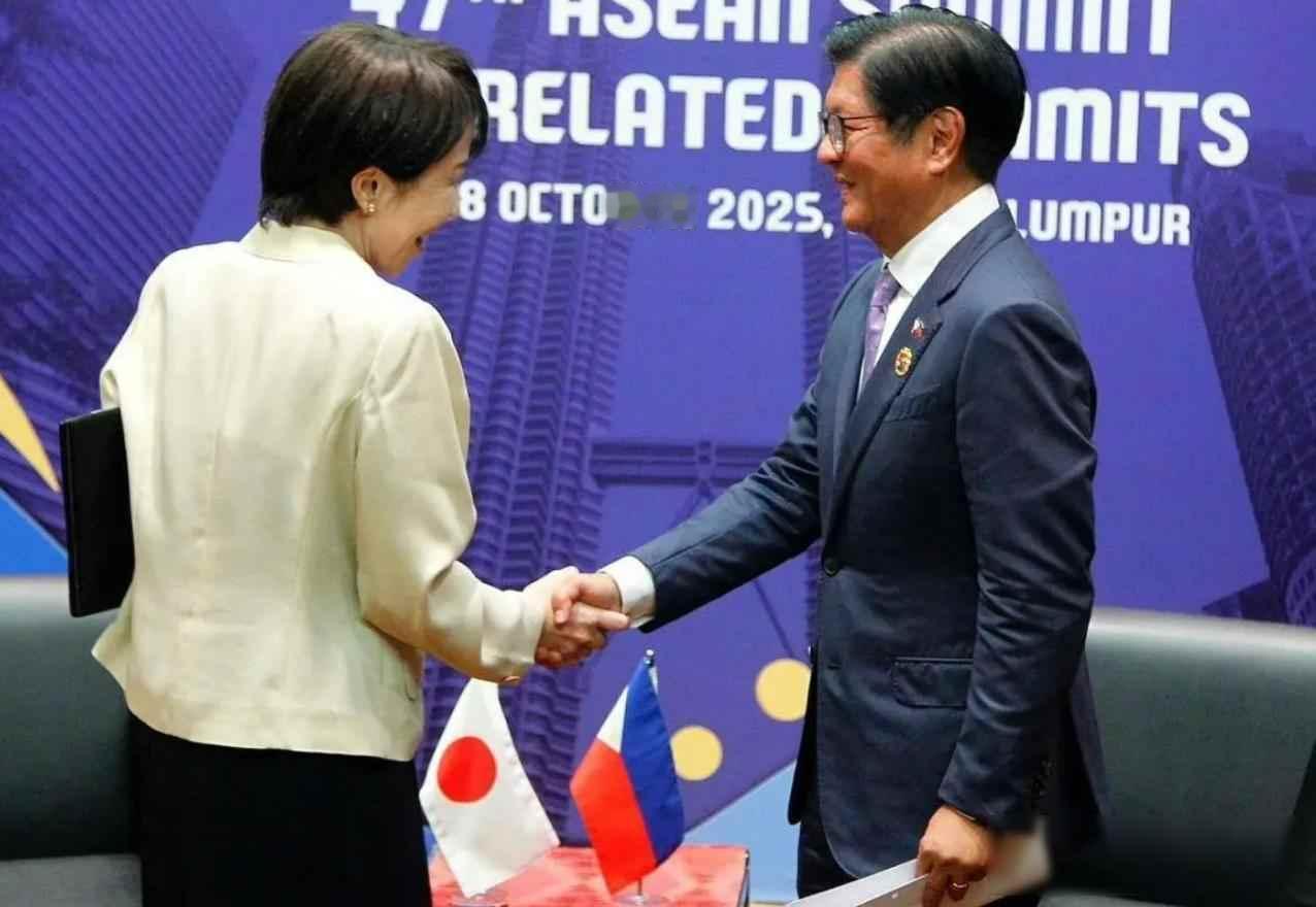 黄岩岛边禁航令刚挂上网，菲军想划地盘，中方转头就布了训练区2026年1月21