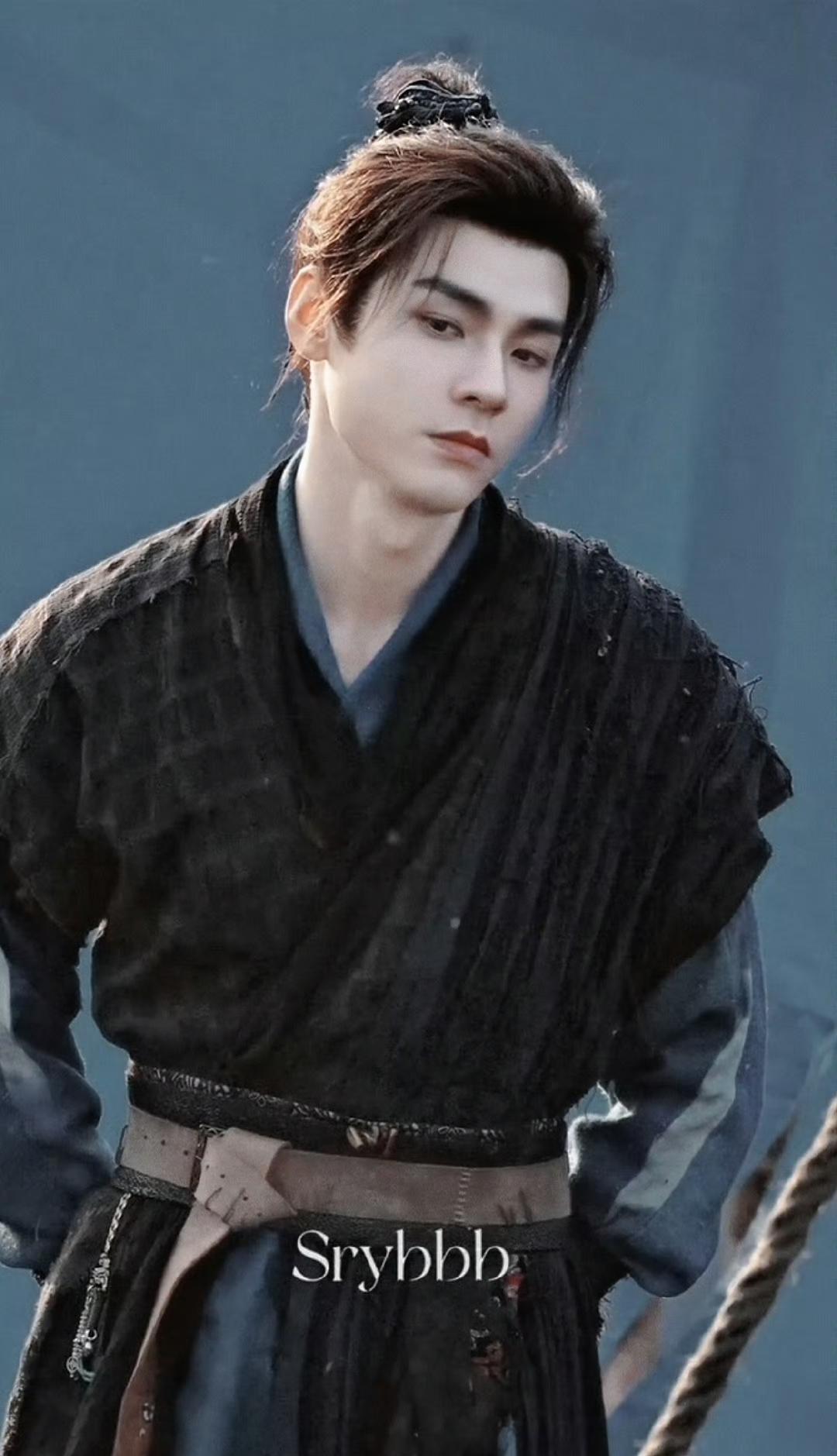 “大浪淘沙始见金，好剧从来不怕岁月长。”《暗河传》这剧绝对是个狠角儿，开播都