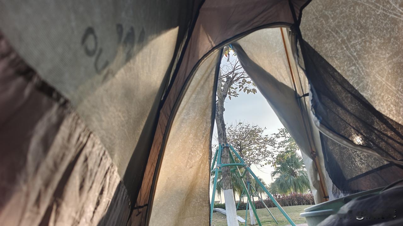 这里挺好沿着海岸线到处有公园可以露营，就是看到海却没鱼吃。今天初一清淡一点，明天