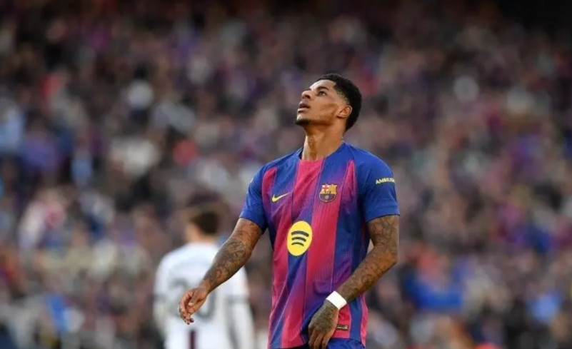 拉什福德降薪回曼联是最佳选择，卡里克欧冠需要一名左边锋！一，拉师傅应该看清楚了