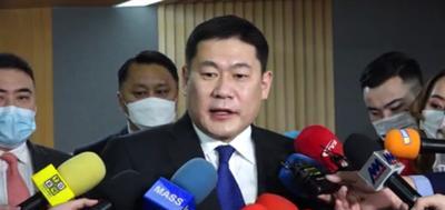 蒙古政局又“变天”了，总理下台谢罪，曾力推帮美国“空运稀土”。蒙古政局发生惊天变
