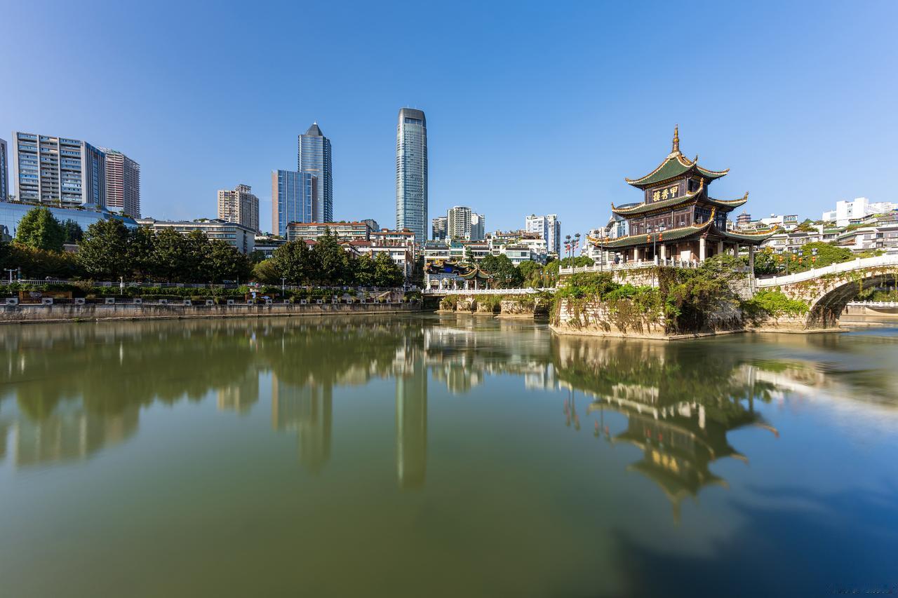 贵阳2025年财政增长出色！2025年贵阳全市一般公共预算收入完成490.7