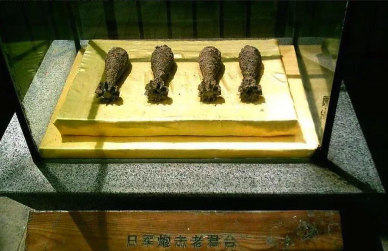 1938年，日军向老君台狂轰13发炮弹，竟无一爆炸！满心疑惑的日军上前查看，看清