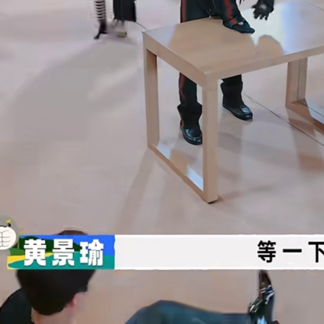 有人的高跟鞋鞋好耀眼​