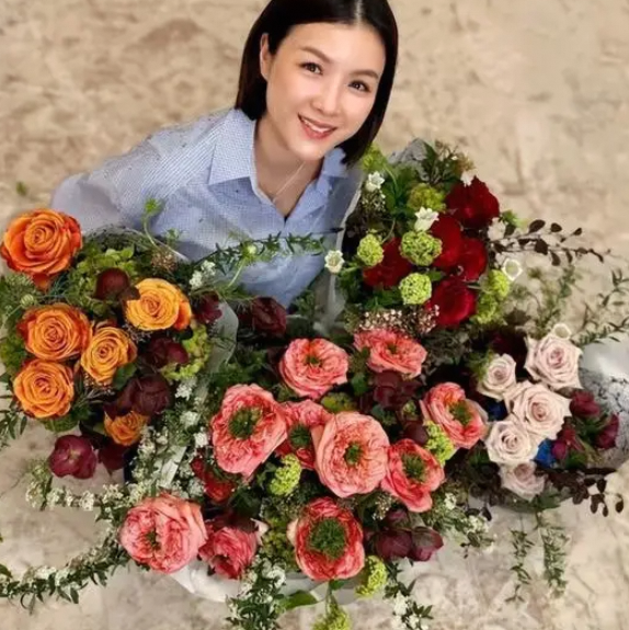 陈茵媺力挺陈豪：咖啡店经营没问题，还甜蜜秀母亲节惊喜