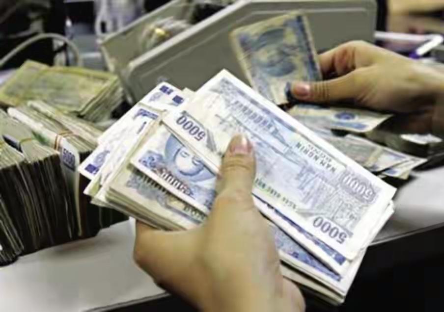 在亚洲国家里，越南可能最先倒下？越南在金融、股市、房地产三个领域的坑全踩了，再加