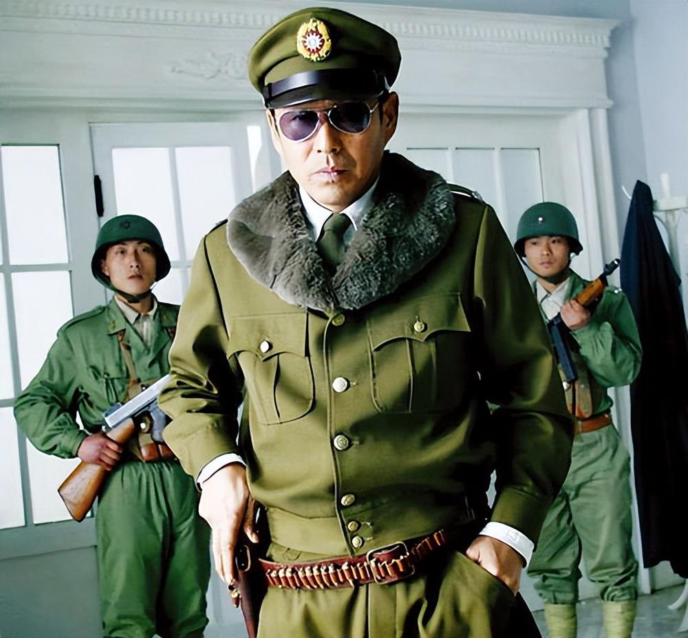 为什么谍战剧都是以军统作为背景而不是中统呢？ 因为谍战剧里有个约定俗成的规