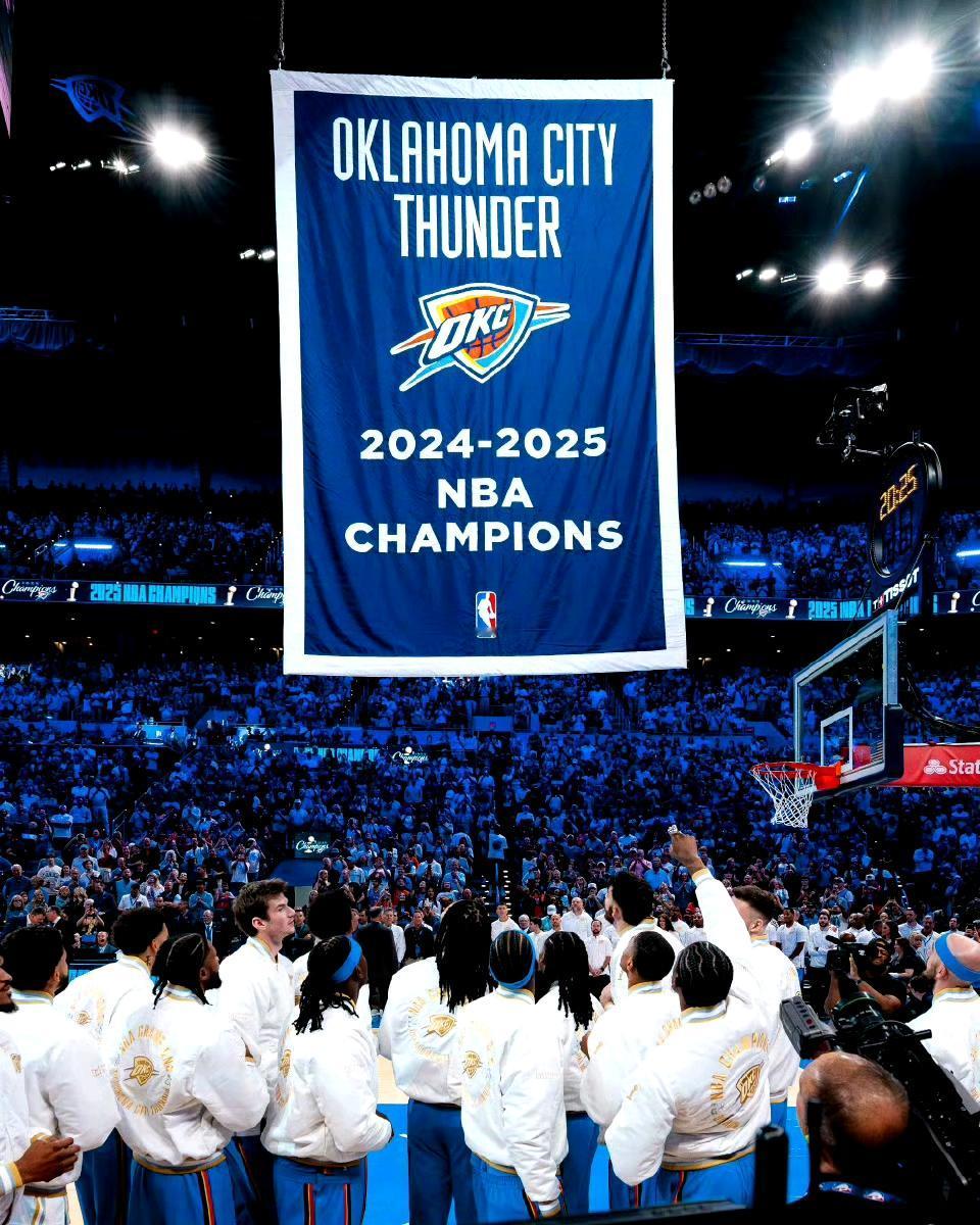 雷霆21胜1负了，看NBA多年从未出来如此盛况！之前输掉1场，现在十三连胜，