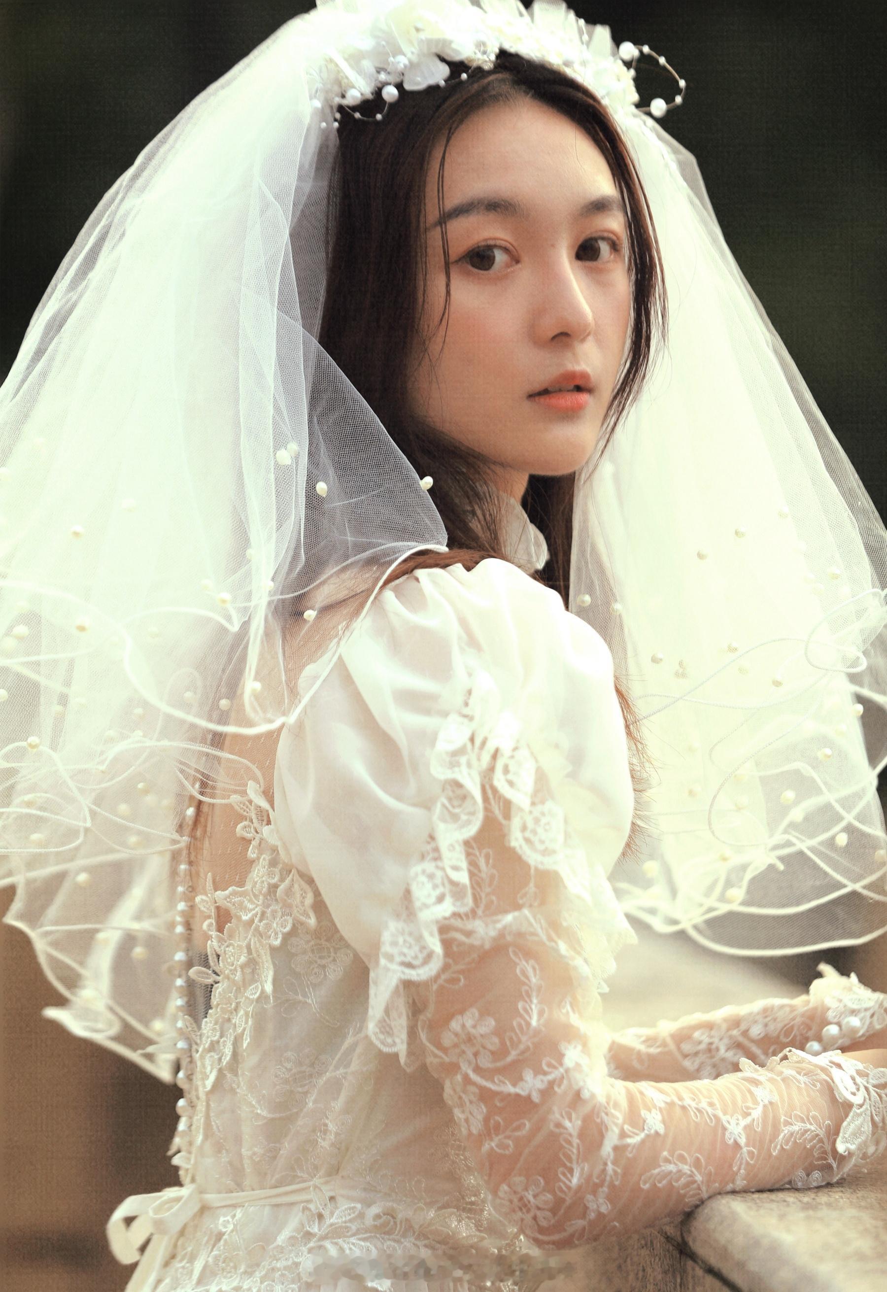 美女中央戏剧学院，漂亮的处女座小姐姐，来自湖南长沙[比心]​​​