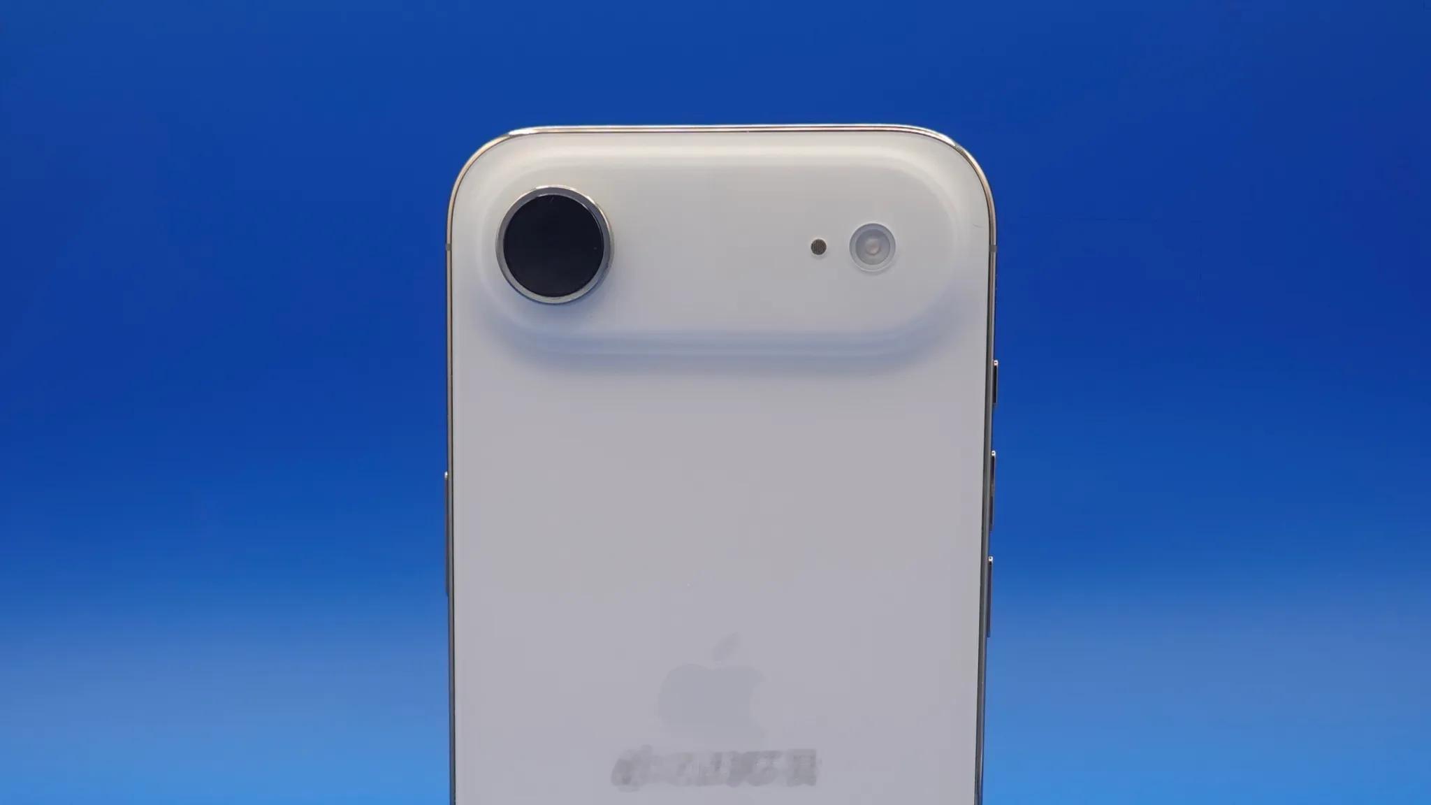 iPhoneAir首发上手iPhone17系列，设计最惊艳的还是iPhone
