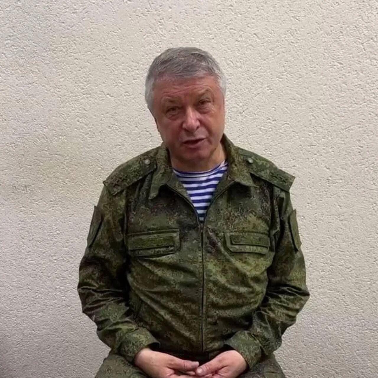 俄罗斯军事情报局副局长在莫斯科遭枪击俄罗斯调查人员称，俄罗斯军事情报局第一副