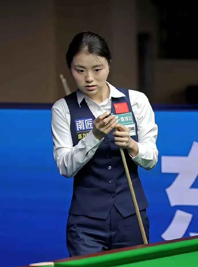 女子斯诺克世锦赛卫冕！不知道还有女子的世锦赛，影响力不大吧？奖金是多少？中