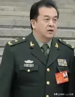 享受副军级待遇的影视演员都有谁？小编上一篇文章谈了享受副军级待遇的歌唱演员，