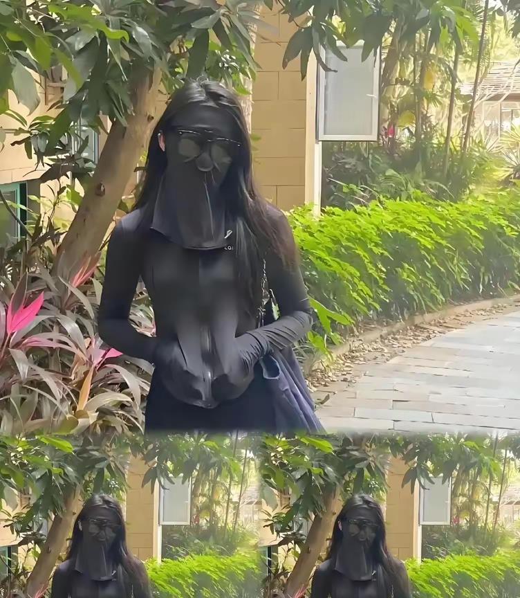 这身装扮，主打就是一个回头率！不知道会不会热出来痱子，我也不敢问！