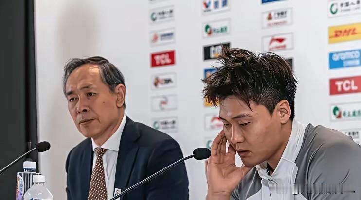 北京输球，赵睿赛后留言惹争议！赵睿最后时刻两罚不中，北京最终两分惜败给青岛。