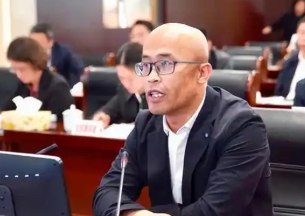 “20元钱一个月，你咋张得开嘴”，1995年，房东嘴太毒，不租房就罢了还把男孩给