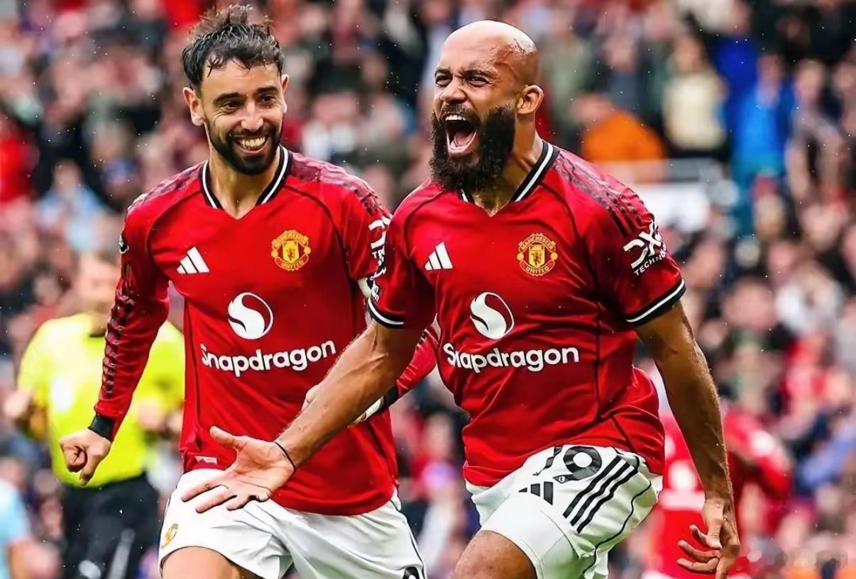 英超联赛第25轮，曼联2-0热刺，赛后几个不可思议：🔴谁能想到势均力敌的对阵变