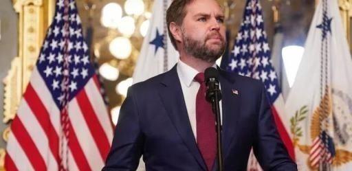 美国副总统万斯曾经表示：美国最大的失误就是，在苏联解体的时候，美国只把心思放在了