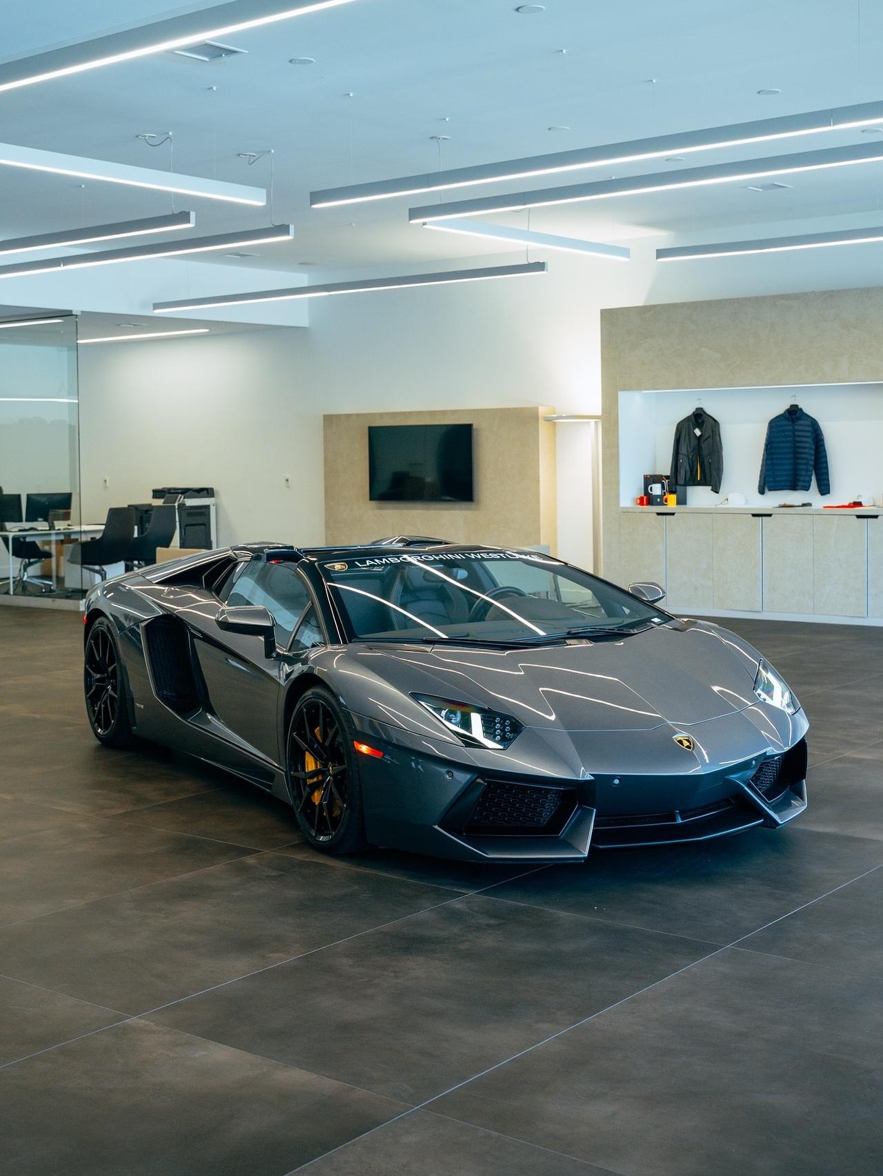 兰博基尼Aventador