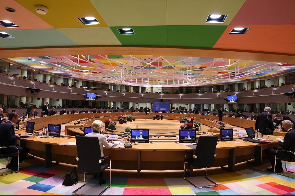 离谱！欧盟被美国压着喘不过气，反倒砸470亿武装印度，专给中国添堵！欧盟被