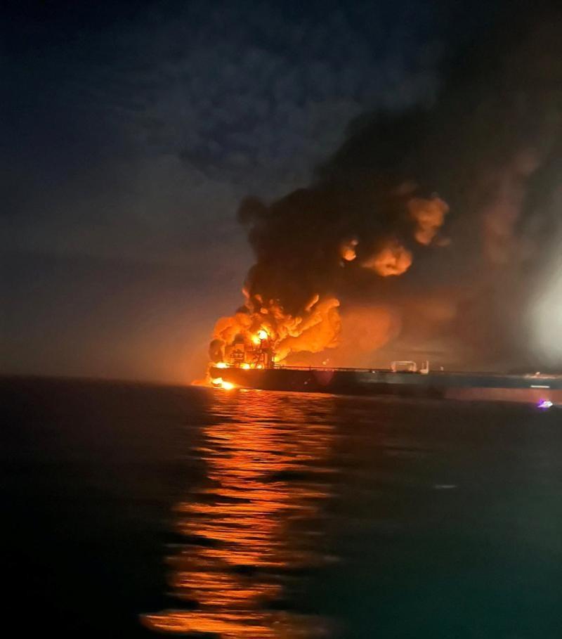 寒蝉效应？据土耳其媒体报道，前天先后有两艘悬挂国旗的油轮维拉特号和凯罗丝号，分