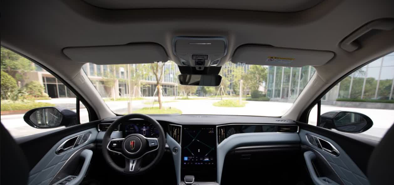 买中大型SUV，建议这样选：1、要档次，选奥迪Q7；2、要动力，