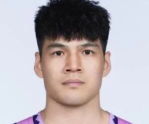 广东交易得到陈国豪，并将王少杰送回北控。这笔交易在我看来对广东队帮助不大，陈国豪