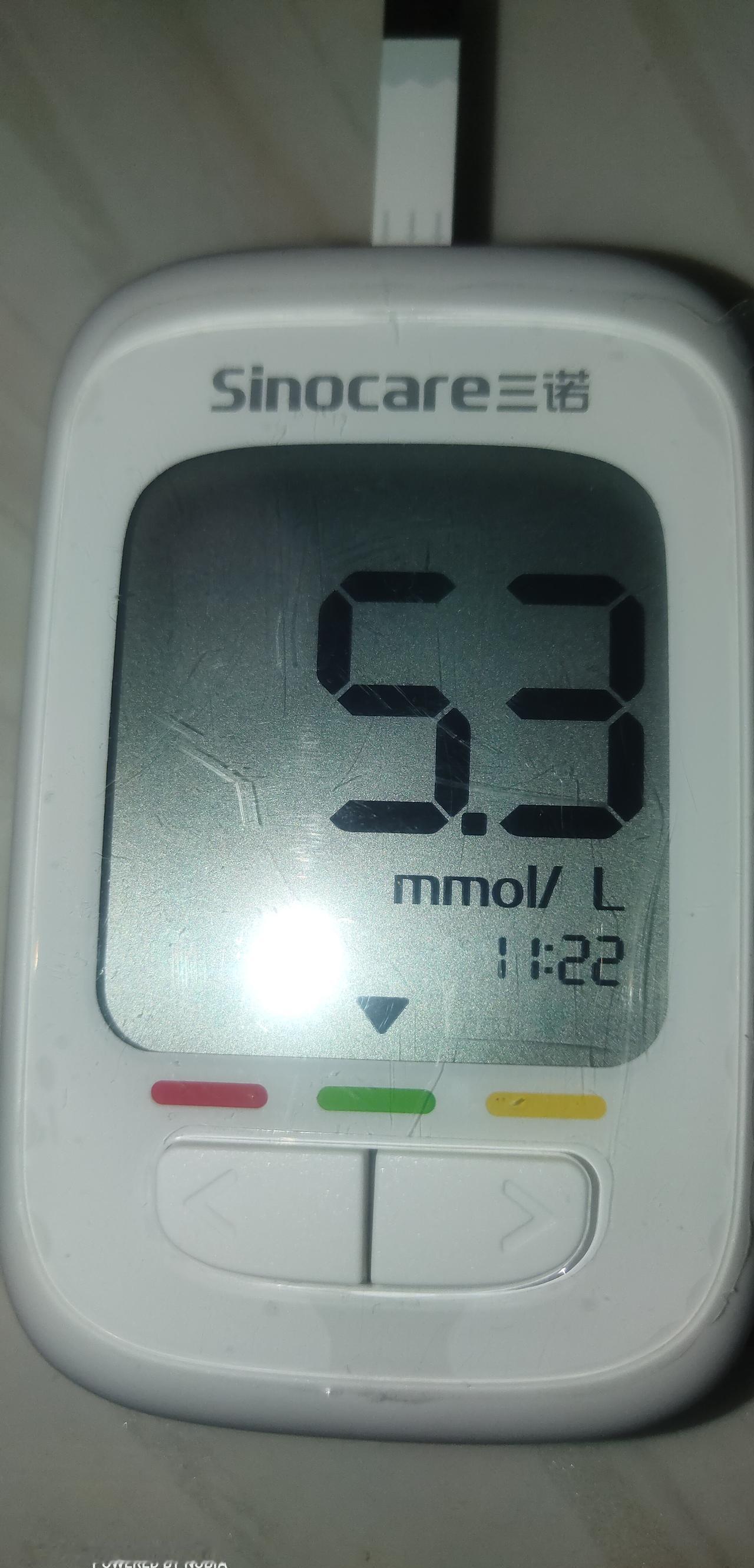 血糖管理的真相：你的努力，有时会背叛你。昨晚你吃了糖油饼油条，药还减了，今早血