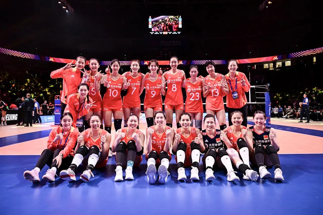 中国女排3-0比利时女排，队员得分：吴梦洁18分，35扣15中，4失误1被拦