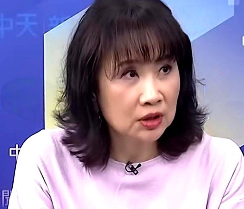 还得是陈凤馨，一句话，直接掀了国民党三张桌子。先说说金溥聪这张桌子。金溥聪是