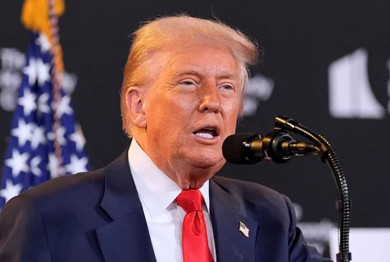 白宫怒斥: BBC, 假新闻