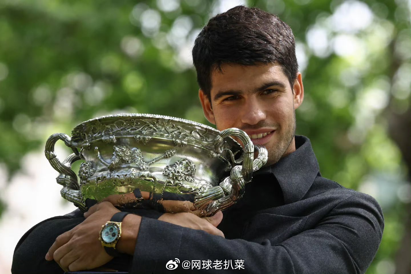 阿卡豪掷重金预订豪华游艇，尺寸超越纳达尔600万美元最贵座驾阿尔卡拉斯打算在一件