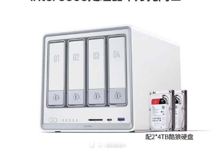 有点炫酷，绿联NAS推出了DXP4800GT，搭载了AMD锐龙R25