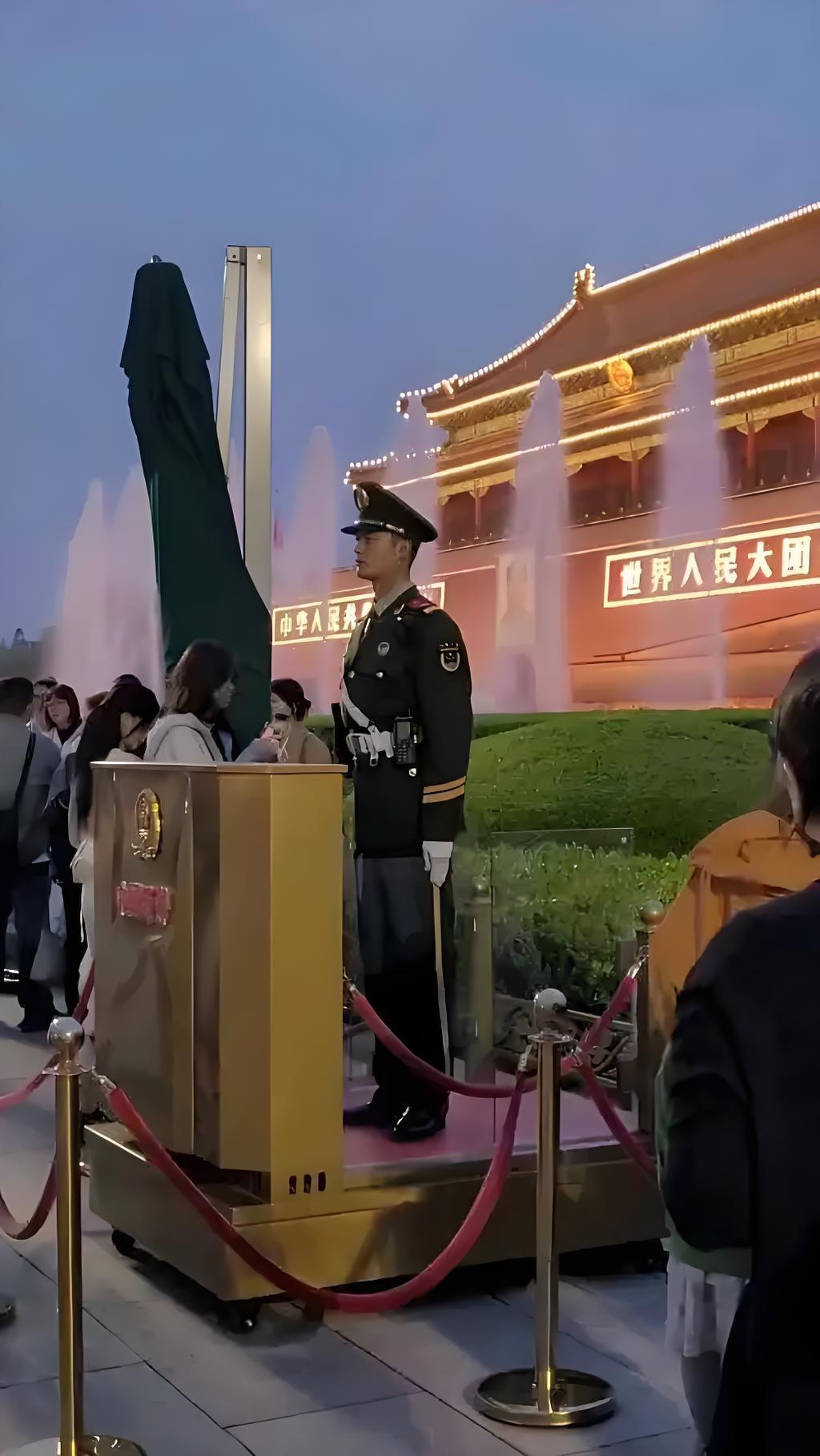 在规则上，推动新的条文尽快落地，为此还在公示期间玩起了花招，妄图动摇我们的立国之