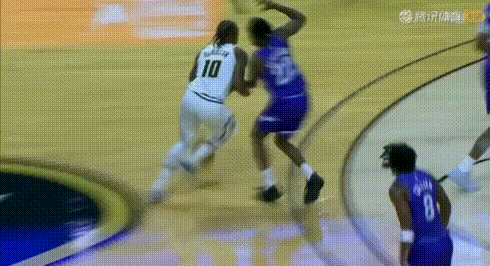 3+6+2——榜眼彼得森撞伤队友，德罗赞：欢迎来到NBA！全场5中1就一个突破