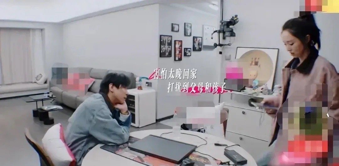 董璇给另一半当妈董璇的好妈妈包袱实在是太重了，以至于不敢心安理得享受跟张维伊的