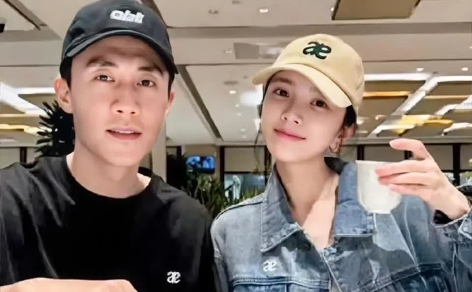 一觉醒来，娱乐圈所有明星都沉默了，不是市场大环境不好，大家没戏拍，而是杜