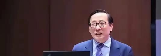 李维教授在台上慷慨激昂讲了20分钟“造不如买”，台下高志凯一句话让全场安静了：“