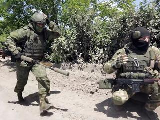 乌克兰武装部队伞兵在苏梅地区被包围乌克兰武装部队第80空中突击旅的一个乌