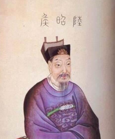 陆逊乘胜追击是否可以灭蜀？陆逊在夷陵之战火烧连营七百里，把刘备打得几乎全军覆没