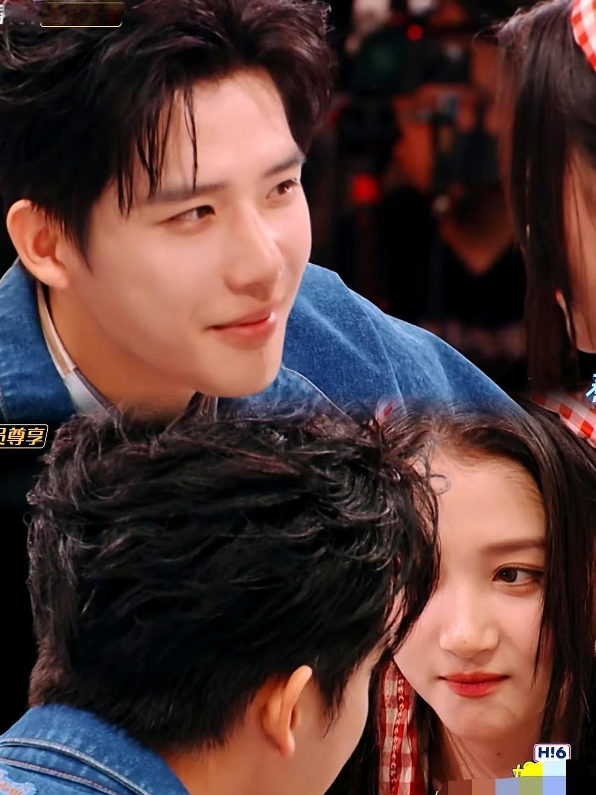 娱乐圈的“CP”猜测又掀起来了，柴米油盐和荧幕的甜蜜被无限放大。关晓彤和王安