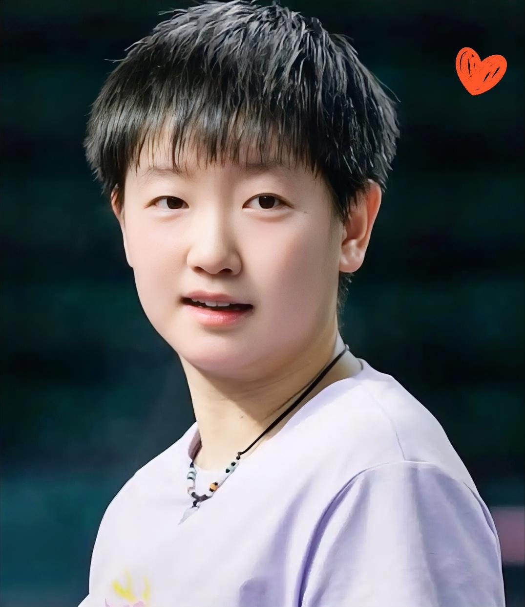 明眼人都知道虽然孙颖莎连续三年排名世界第一但是藏着座只有她能翻的“王曼昱