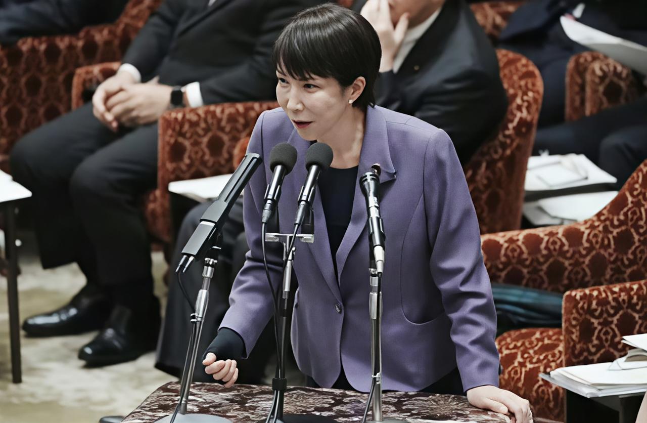 安倍当年埋下伏笔！霍尔木兹一锁，日本就要动武？中东局势骤然升级，霍尔木兹海峡