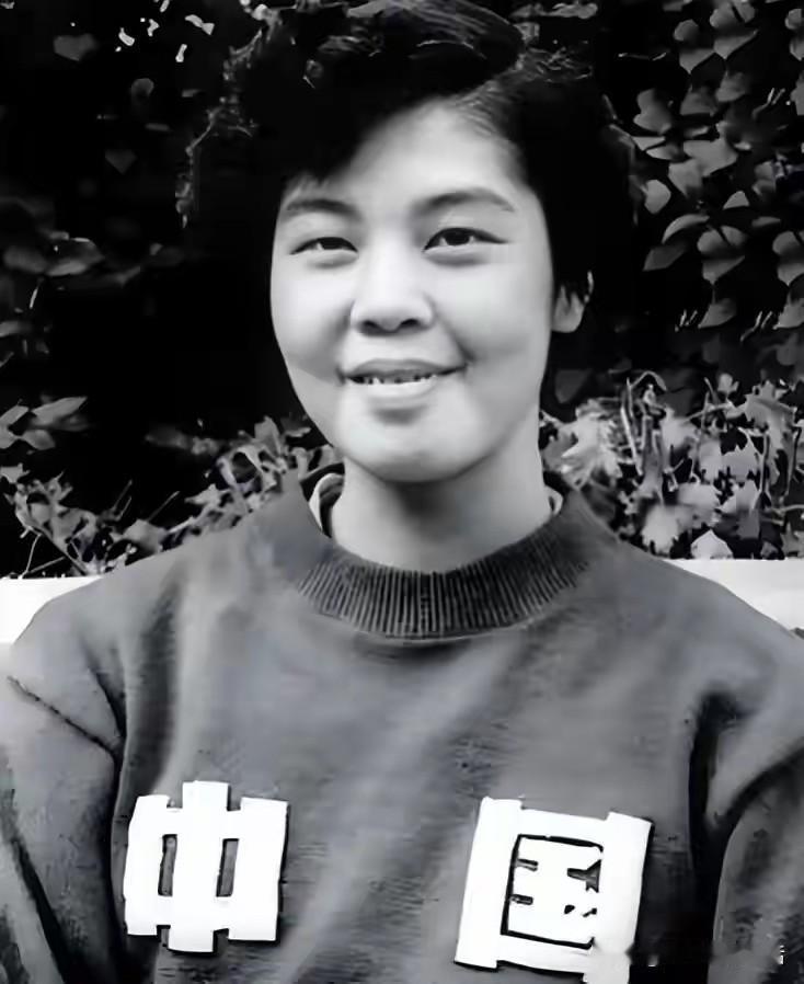 其中更是击败了当时的世锦赛亚军捷克斯洛伐克队，让世界看到了中国女篮的实力。1