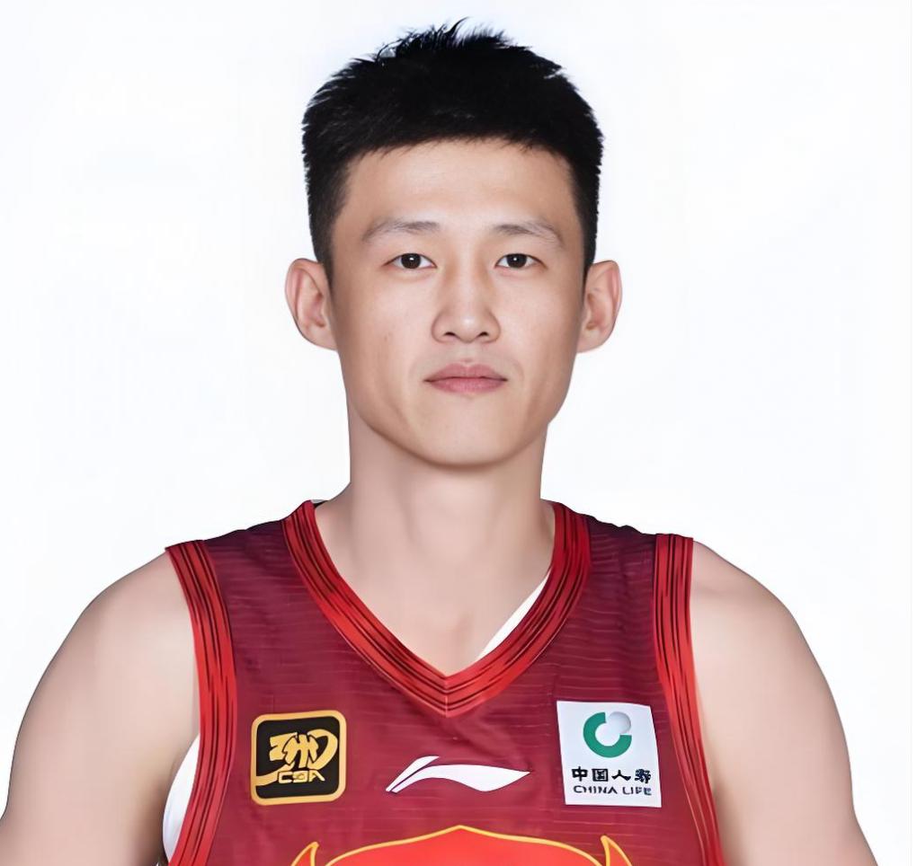 CBA下赛季，这4名球员大概率退役！CBA球迷们，咱们得做好心理准备了！最近圈