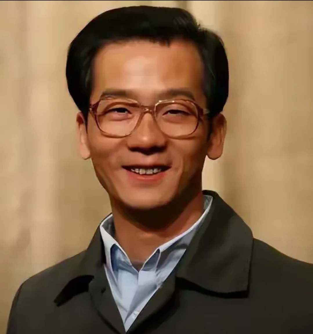 拍《宝莲灯》时，张国立让陈创演狗，陈创觉得再卑微也不至于演狗吧，然而张国立只说一