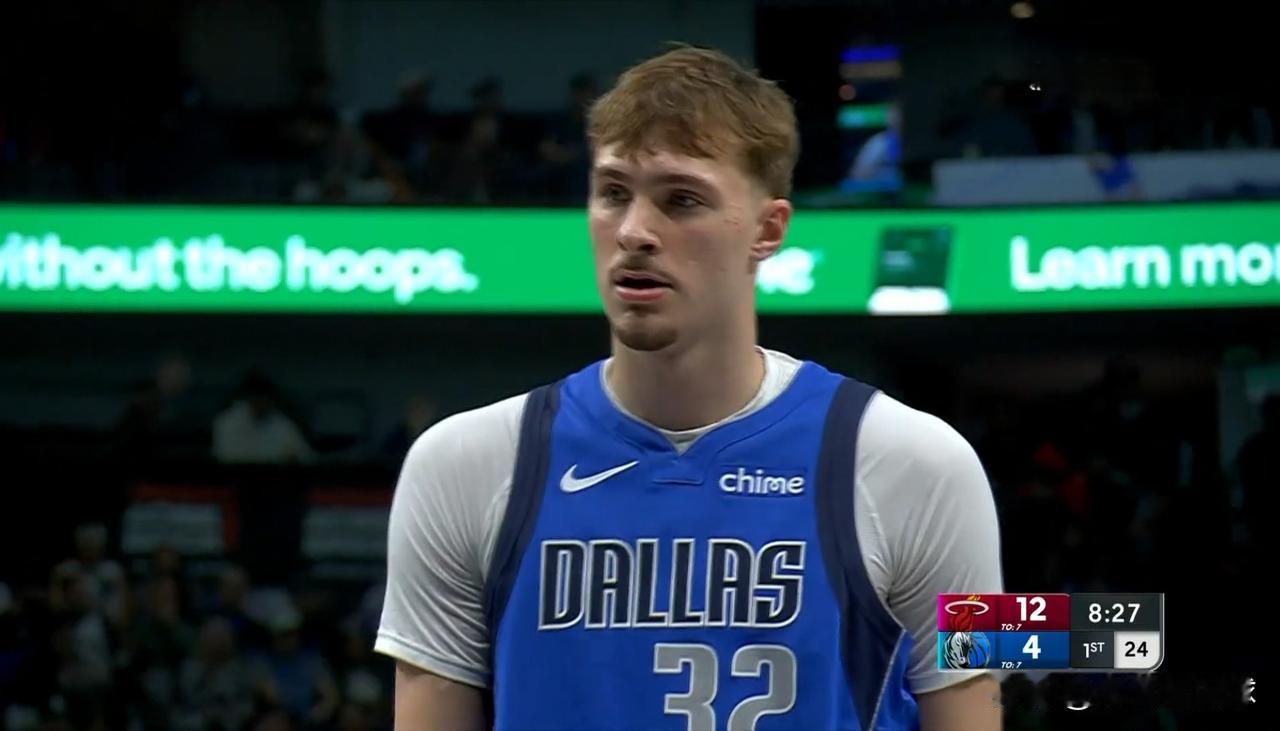 独行侠状元郎弗拉格真是越来越有球星相了！在今天独行侠主场以118：108击败热火