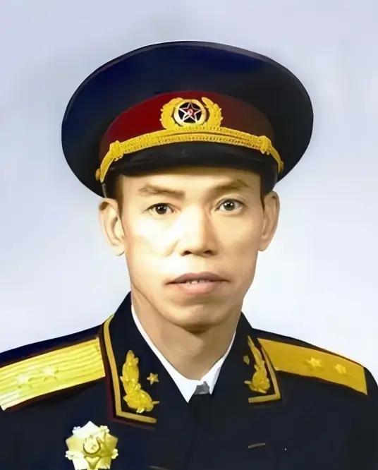1950年，毛岸英想去梁兴初手下当团长，但梁军长怕他去前线太危险，没有同意，谁知