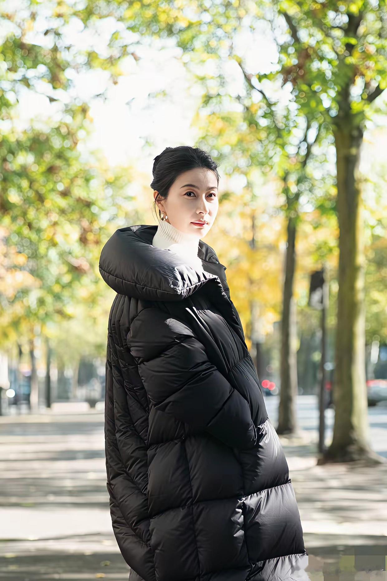 说实话，董洁的精致、吴千语的时尚、兰西雅的个性在郭晶晶面前都有点不堪一击！​​