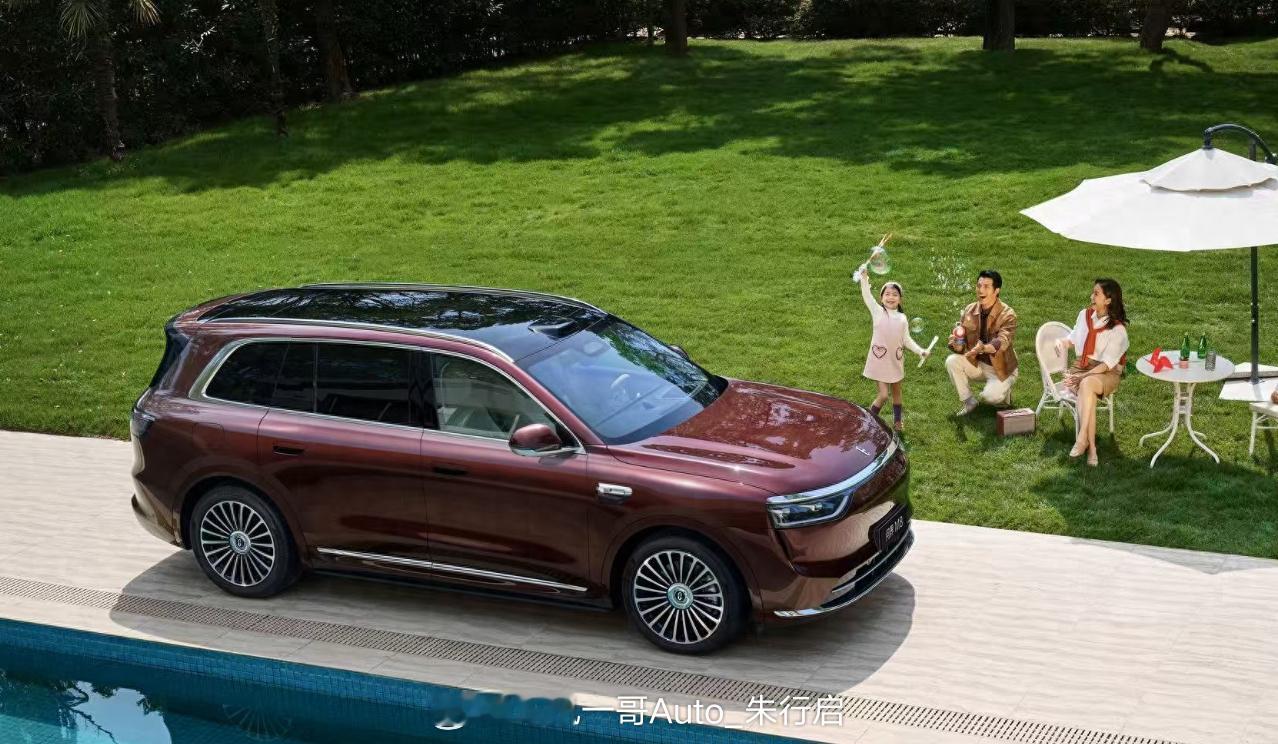 问界汽车发布了旗下大型SUV——问界M8新车色的官方图片，并将于3月23日正式推